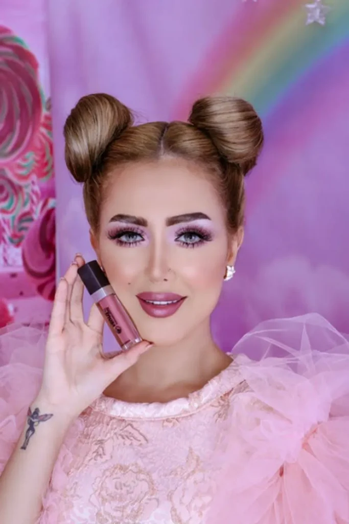 lady-with-pink-dress-and-makeup