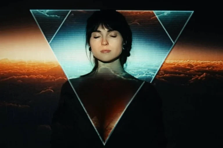 symbolism-of-a-triangle-spiritual-meaning