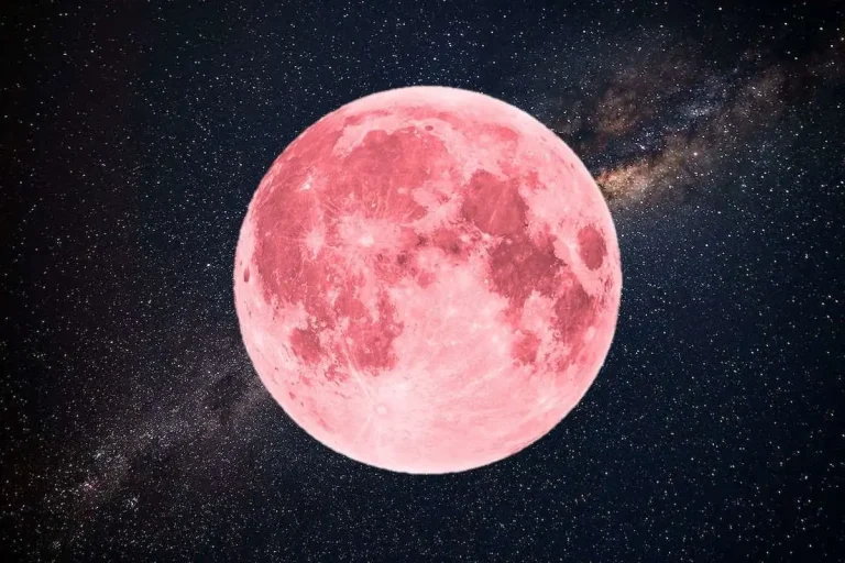 7 Spiritual Meanings of Strawberry Moon (2024 and 2025)