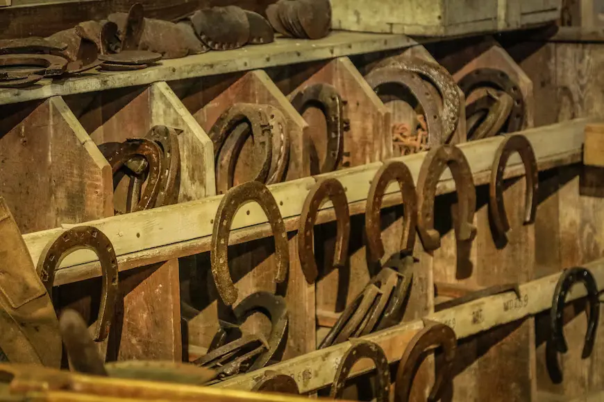 are-horseshoes-good-luck-signs