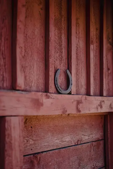 spiritual-meaning-of-horseshoe-and-significance-of-hanging-above-door-or-window