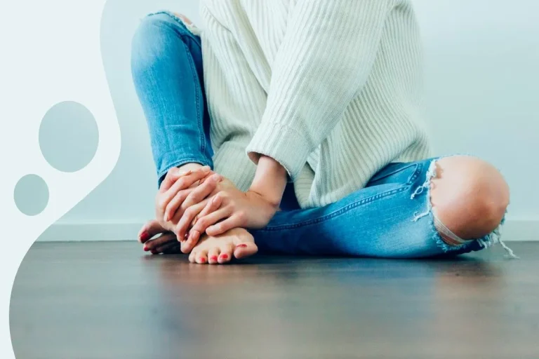 11 Spiritual Meanings of Right & Left Foot Pain, Emotional Causes